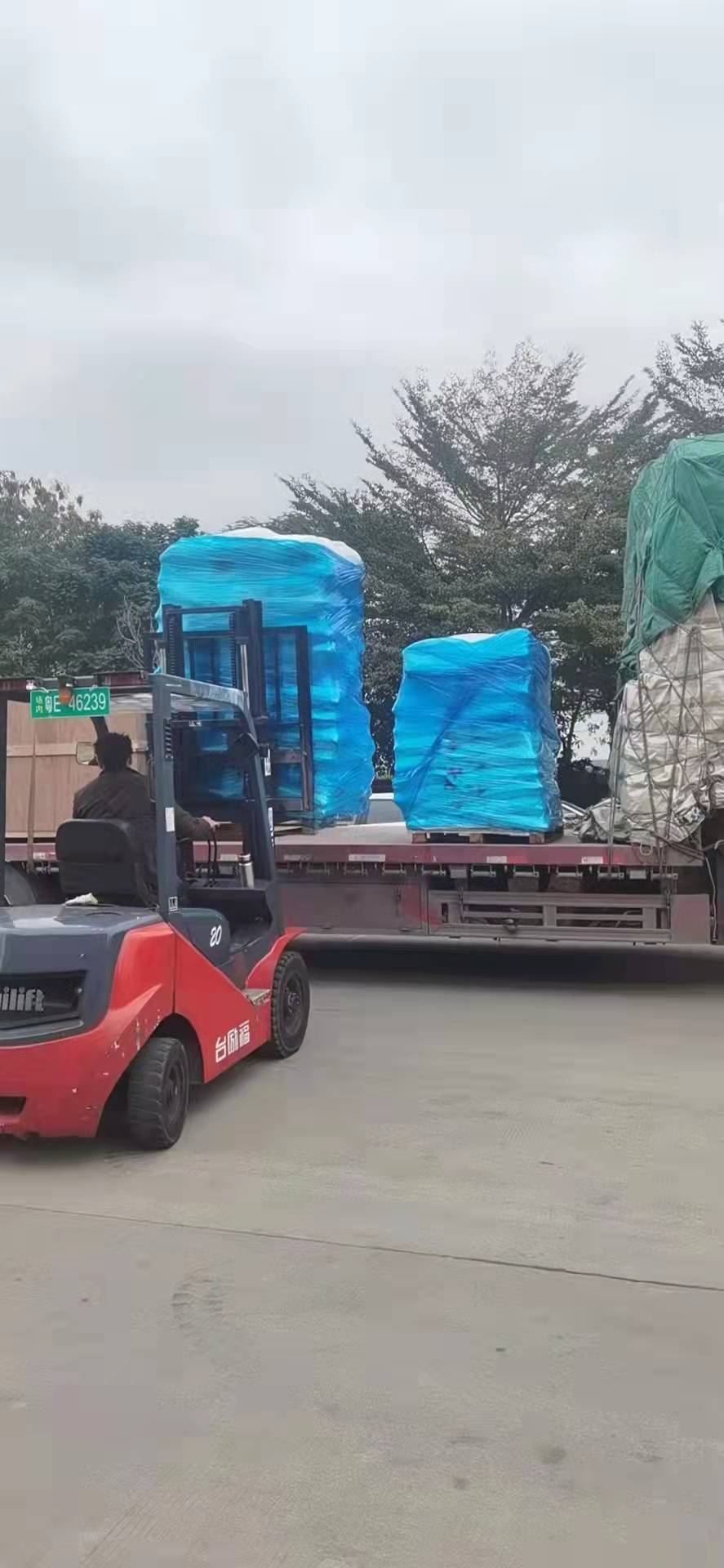 公路运输